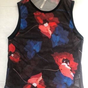 Fabletics tank top, Sz L